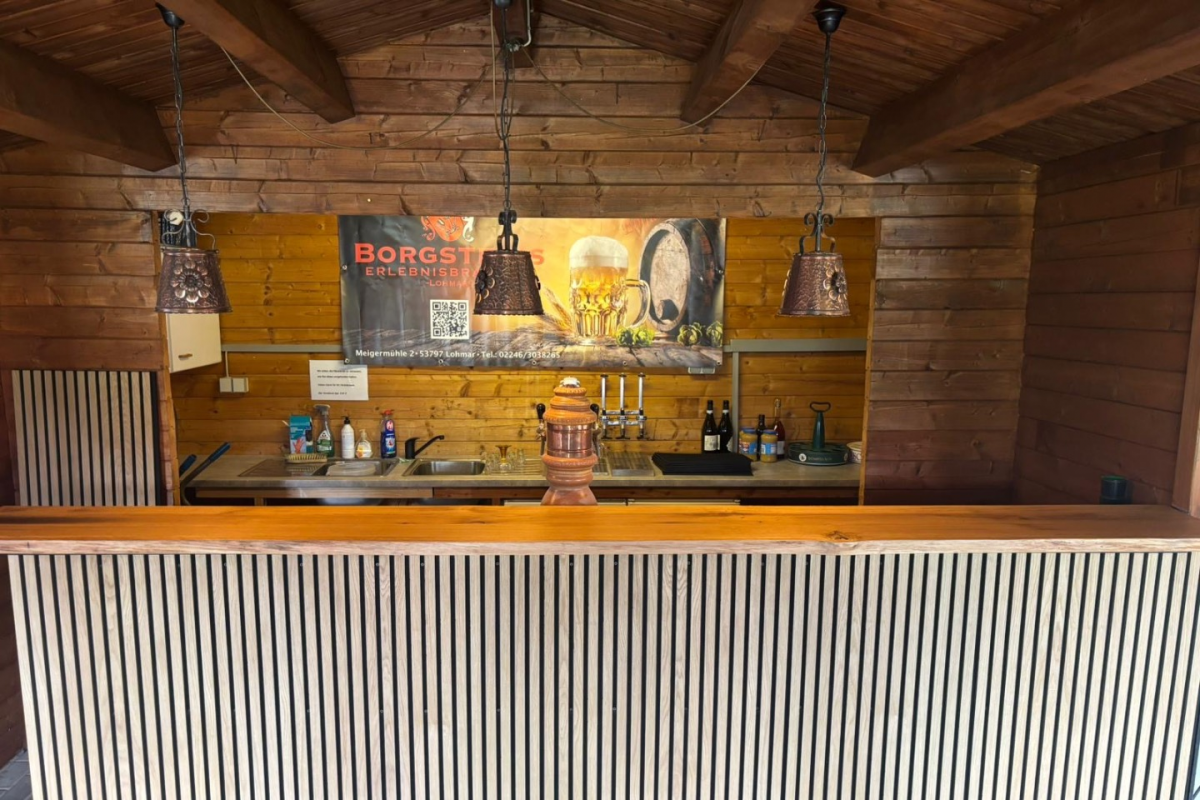 Theke_Weinlaube_HKV Theke_Weinlaube_HKV